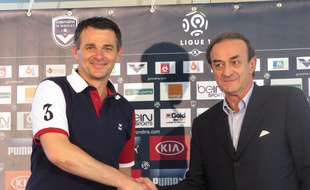 Le Haillan, le 10 juin 2014 - Willy Sagnol, nouvel entraÓneur de Bordeaux, prÈsentÈ par Jean-Louis Triaud
