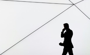 La Cour des comptes reproche à l'Etat la gestion, les résultats insuffisants et le coût très élevé des écoutes judiciaires évalué à plus d'un milliard d'euros ces dix dernières années