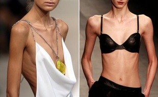 Des mannequins lors de défilés de mode, en 2007 (gauche) et 2011 (droite).