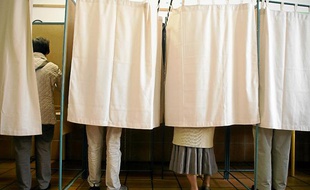 Le premier tour des élections municipales aura lieu en mars 2014.