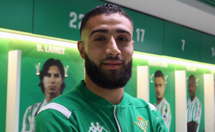 Nabil Fekir, qui pose ici dans la tenue officielle du Betis, n'est plus un joueur de l'OL.