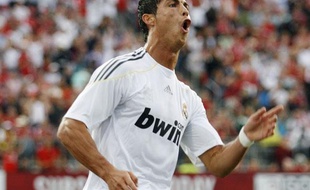 Cristiano Ronaldo sous les couleurs du Real lors d'un match amical le 7 août 2009.