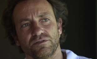 Le patineur Philippe Candeloro lors de son entretien avec l'AFP à Villa Union, en Argentine, le 11 mars 2015