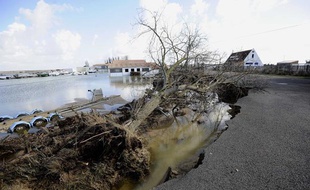 Les Moutiers, en Loire-Atlantique, après le passage de la tempête Xynthia le 28 février 2010.