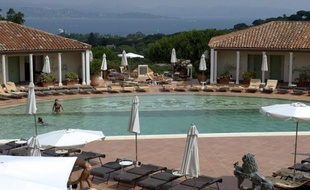 Six enfants de moins de 12 ans sont morts noyés dans des piscines et centres nautiques en moins d'une semaine en France, un bilan qui met en lumière la nécessité d'une vigilance sans faille pour éviter ces drames.
