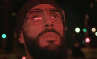 Le rappeur Médine dans le clip de «Bataclan».