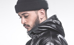 Le chanteur Slimane.