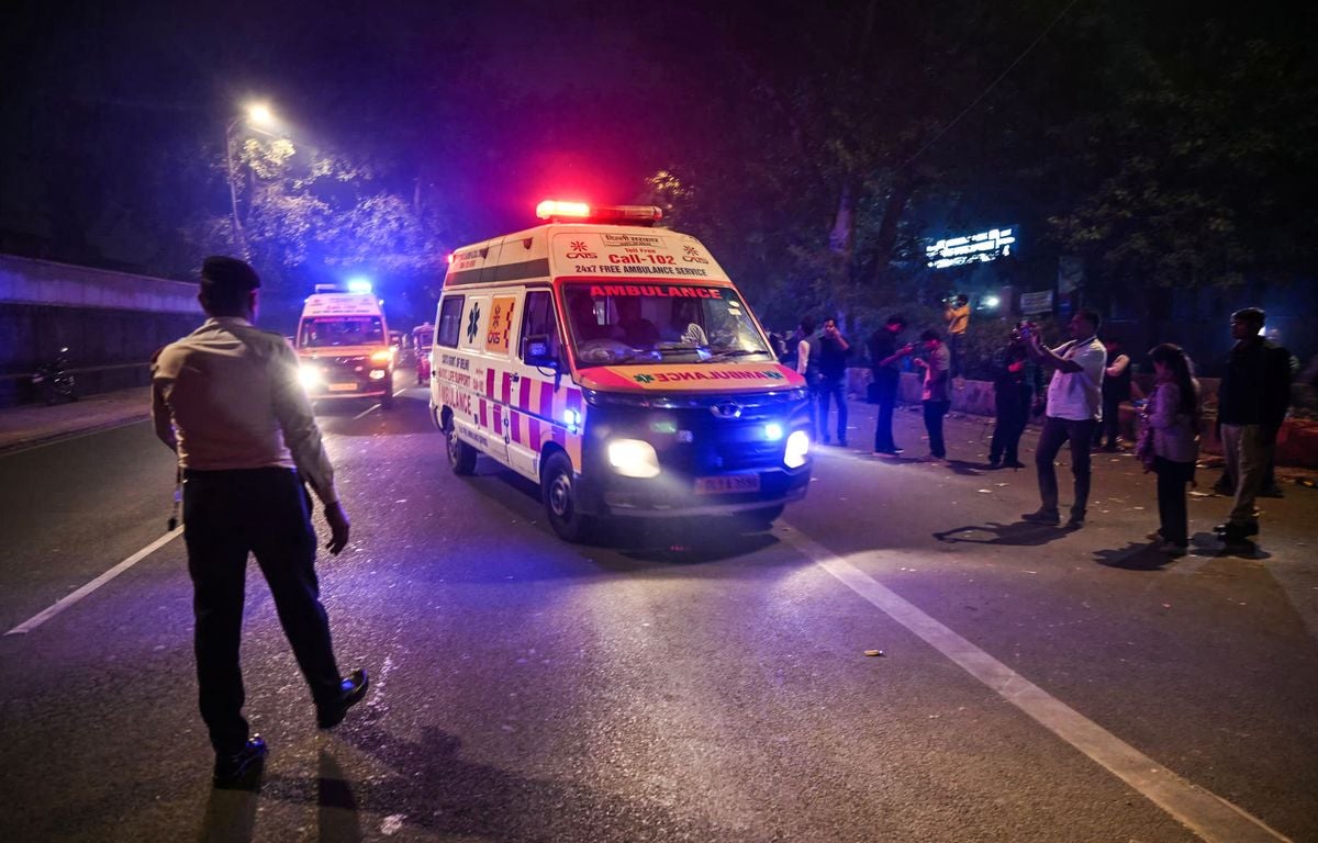 Inde : L'explosion d'une voiture au coeur de New Delhi fait au moins huit morts