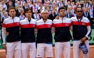 L'équipe de France de tennis entrevoit la finale de la coupe Davis