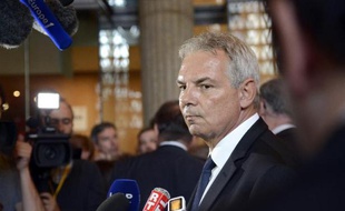 Thierry Lepaon, secrétaire général de la CGT, a qualifié vendredi d'"opération de communication" le plan promis par François Hollande pour faire baisser les emplois non pourvus, ajoutant que "personne ne sait" exactement de quels emplois il s'agit.