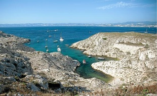 Le projet de création du parc national des Calanques a été lancé en novembre 1999.