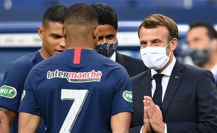 Emmanuel Macron s'est dit opposé au projet d'une Super Ligue Européenne indépendante de l'Uefa.