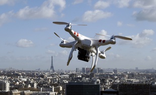 Un drone au-dessus de Saint-Cloud.