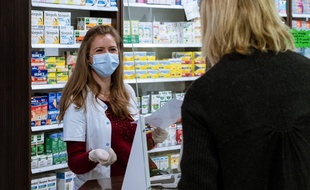Une pharmacie à Montpellier, illustration