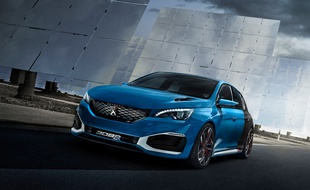 La nouvelle Peugeot 308 R HYbrid, présentée au salon de Shanghai
