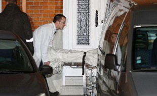 Le corps du jeune Simon Cordier, disparu depuis le 30 décembre dernier, a été retrouvé enterré dans une maison dans le quartier de Fives (Lille, le 17 janvier 2012)
