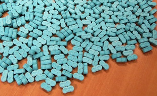 Pilules d'ecstasy. Illustration.