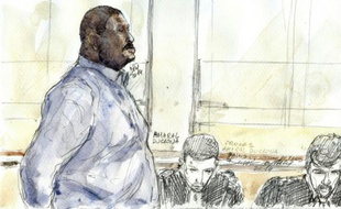 Dessin le 19 mai 2014 d'Amaral Duclona comparaissant au tribunal de Paris