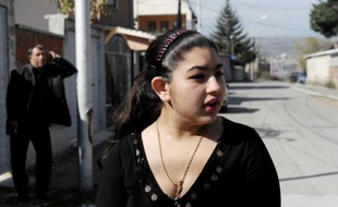 Leonarda Dibrani le 20 octobre 2013 à Mitrovica