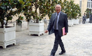 Le ministre du Travail, Michel Sapin, a affirmé mercredi que les chiffres du chômage ne seraient "pas bons" en septembre après le bug de l'opérateur SFR qui avait amplifié les désinscriptions à Pôle emploi le mois précédent.