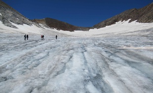 La glacier d'Ossoue, a perdu l'équivalent de 900.000 m3 d'eau cette année.