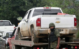 Un soldat mexicain à Tlatlaya, au Mexique, après une opération de police, le 30 juin 2014
