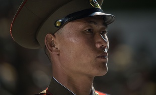 Un soldat nord-coréen photographié en avril 2017.