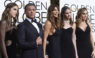 Sylvester Stallone et sa famille aux Golden Globes en janvier 2017.