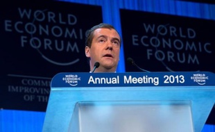 La Russie a enregistré une croissance de son Produit intérieur brut de 3,5% l'an dernier, mais compte atteindre désormais au moins 5% par an, a déclaré mercredi le Premier ministre russe Dmitri Medvedev à Davos (est) devant le Forum économique mondial (WEF).