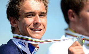 Bryan Coquard, deuxième de la course en ligne des Championnats du monde espoirs (moins de 23 ans) de cyclisme sur route, samedi, à Valkenburg, a ajouté une nouvelle médaille d'argent à sa collection, moins de deux mois après son podium dans l'omnium sur la piste aux JO de Londres.
