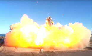 Capture vidéo de l'explosion d'un prototype de la fusée Starship de SpaceX lors de son atterrissage, le 9 décembre 2020.