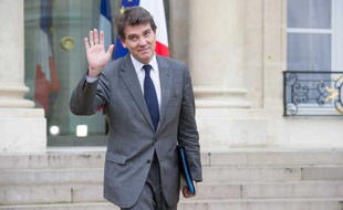 Le ministre du Redressement productif Arnaud Montebourg, le 17 otobre 2012, à sa sortie du Conseil des ministres à l'Elysée.