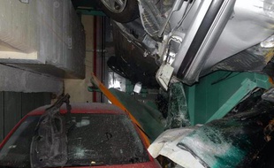 Photo publiée par la municipalité de Taipei, le 20 avril 2015 après le séisme qui a secoué la capitale taiwanaise, faisant un mort