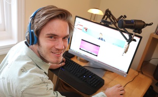 Felix Kjellberg, alias PewDiePie, le 5 novembre 2013, à Brighton, en Grande-Bretagne.