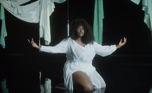 La chanteuse Yseult.