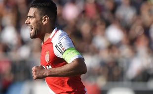 Radamel Falcao, buteur décisif à Angers.