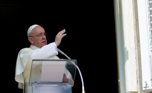 A l'initiative de l'Eglise catholique, une journée de jeûne et de prière est organisée samedi dans le monde entier contre toute intervention armée en Syrie, une grande veillée étant aussi prévue place Saint-Pierre à Rome avec le pape François.