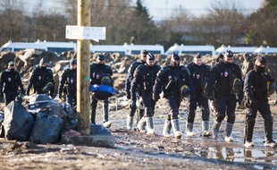 Opération de démantèlement de la jungle à Calais