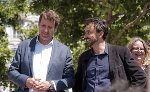 Yannick Jadot, eurodéputé EELV, et Grégory Doucet, candidat écolo à Lyon, le 22 juin 2020.