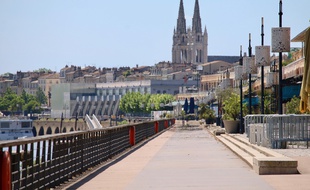 Les quais de Bordeaux, durant le confinement