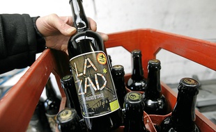 La ZAD va prendre le relais de Aeroport Nann !, une autre bière blonde bio, qui avait été lancée en décembre.