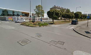 L'accident s'est produit le 4 mai en fin de matinée à l'intersection de de la rue de Châtillon et du boulevard Louis Volclair.