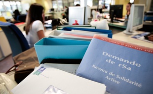 Le préfet du Haut-Rhin attend que le Conseil départemental du Haut-Rhin lui donne des précisions sur l’attribution du RSA contre la réalisation de sept heures hebdomadaires de bénévolat. (Illustration)