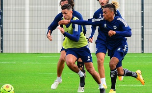 Hatem Ben Arfa lors de son premier entraînement avec les Girondins.