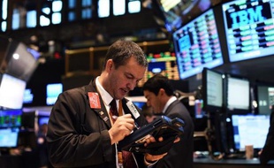Un trader à la bourse de New York, le 17 octobre 2014