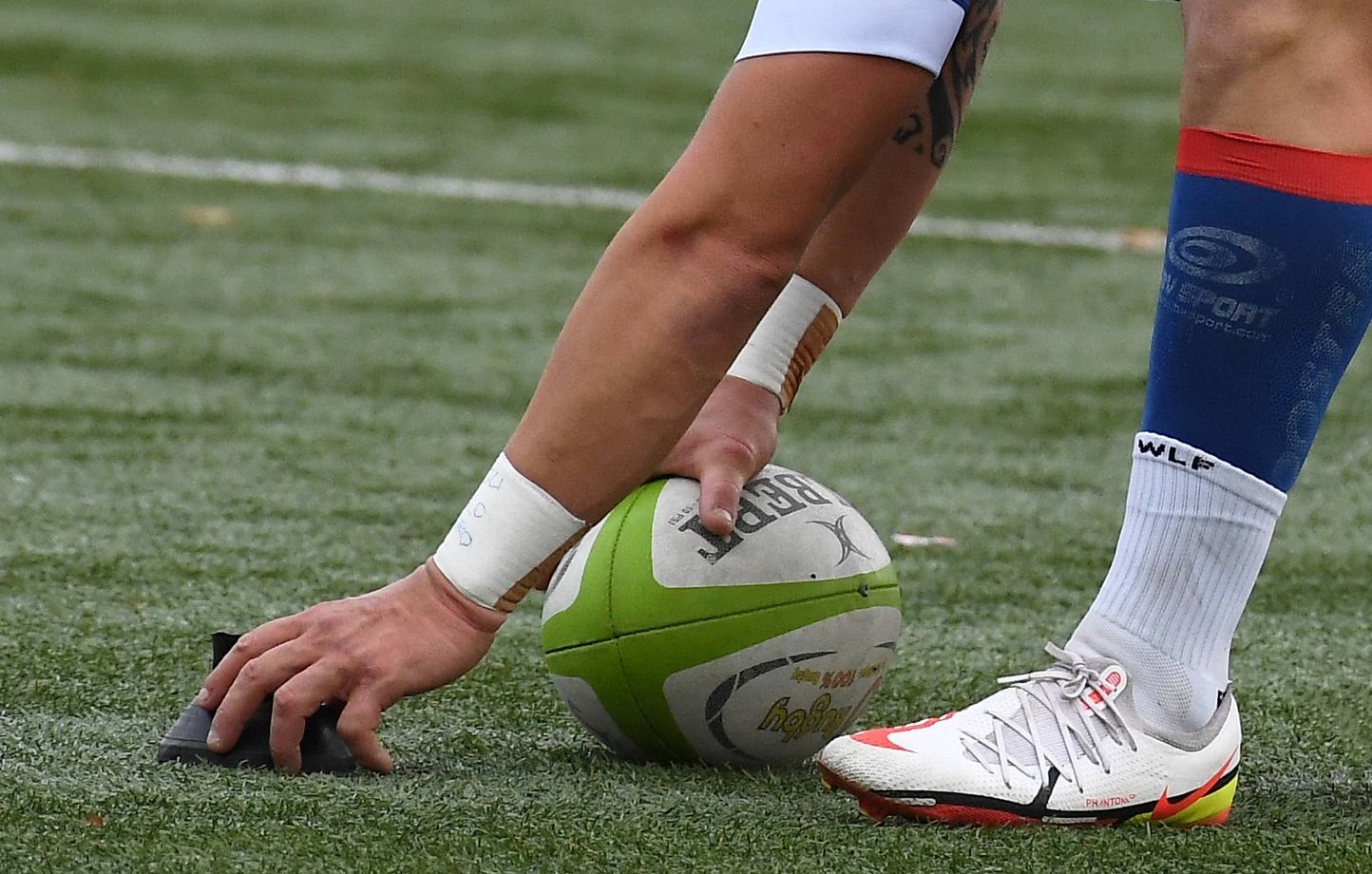 Var : En arrêt cardiaque après un placage non maîtrisé, le jeune rugbyman est décédé à l’âge de 15 ans