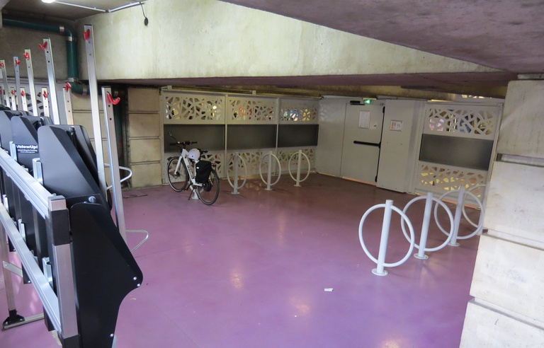 Parking velo montparnasse hot sale