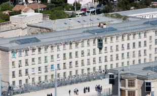 Marseille le 25 avril 2012 - La prison des baumettes