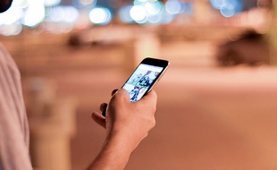 Les entreprises et politiques s'emparent du crowdspeaking pour communiquer sur leurs projets ou leurs idées