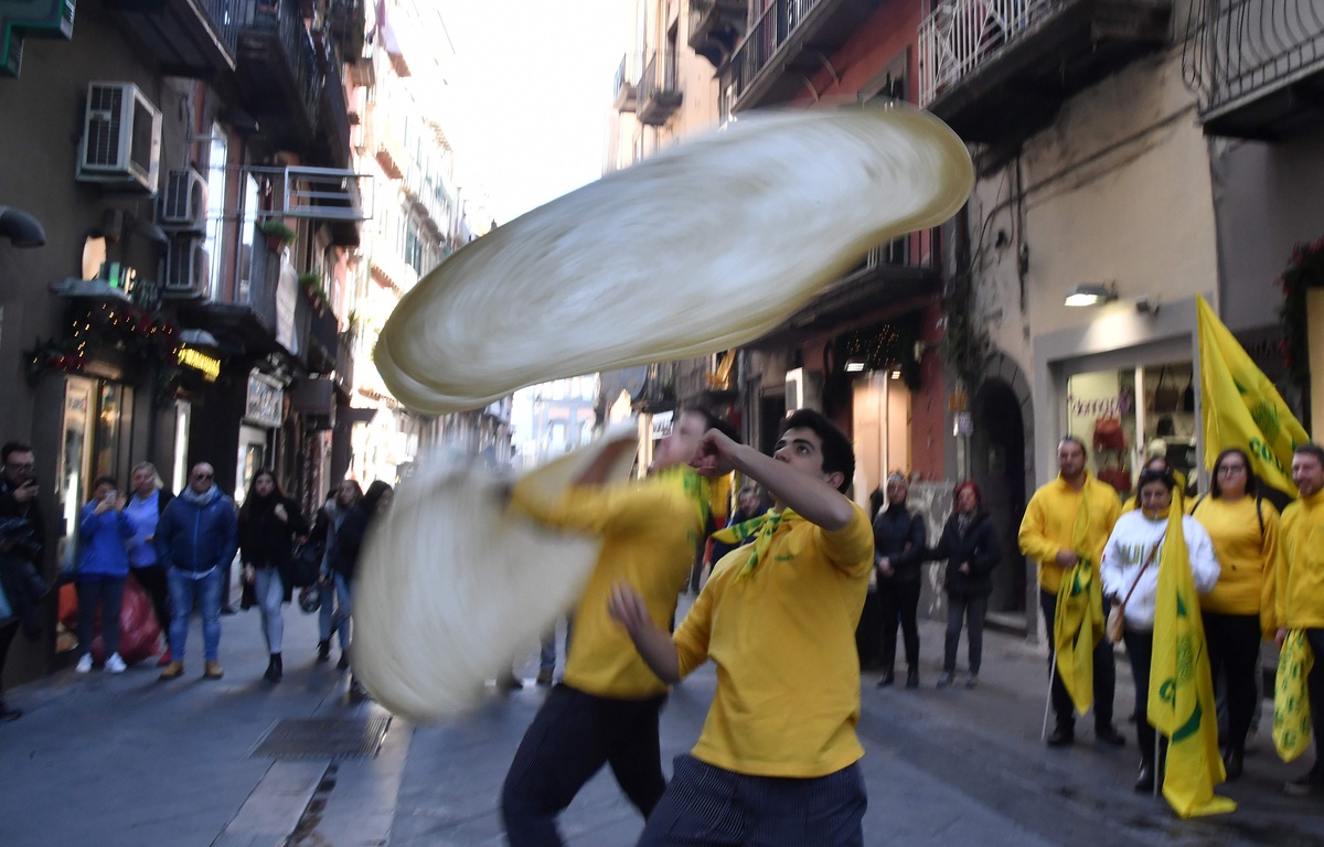 1200x768_l-art-du-pizzaiolo-napolitain-f